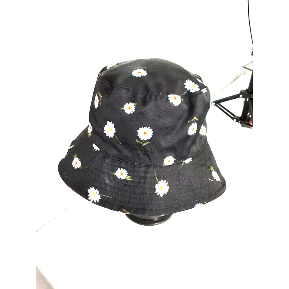 Unbranded Reserrsible Bucket hat